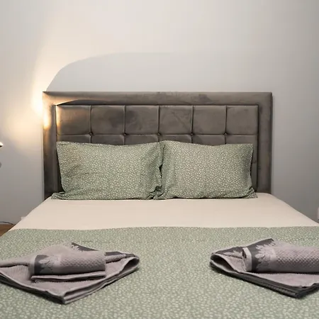 Seasons - Fast Wi-fi, Ac, Balconies Апартаменты *