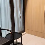 Seasons - Fast Wi-fi, Ac, Balconies