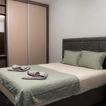 Lejlighed Seasons - Fast Wi-fi, Ac, Balconies