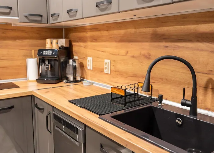 Seasons - Fast Wi-fi, Ac, Balconies Apartamento *